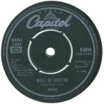 Wings (2) - Mull Of Kintyre / Girls' School (7