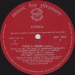1st Bn Argyll & Sutherland Highlanders* - Pipes & Drums (LP, Album)