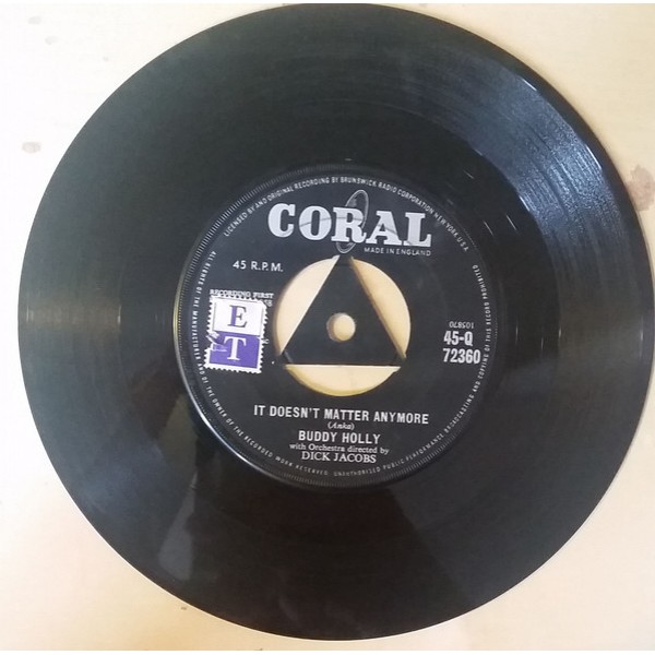 Buddy Holly - It Doesn't Matter Anymore / Raining In My Heart (7
