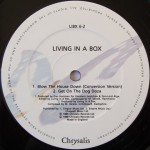 Living In A Box - Gatecrashing (12
