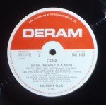 The Moody Blues - On The Threshold Of A Dream (LP, Album)