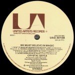 Crystal Gayle - We Must Believe In Magic (LP, Album)